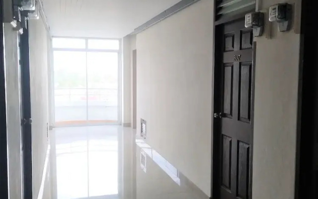 Kularb Service Mansion