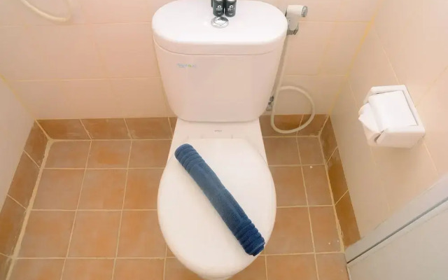 2BR Fully Furnished Minimalist Bassura City Apartment