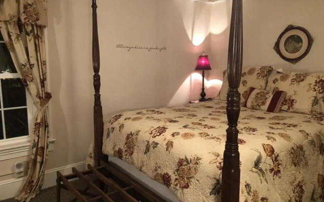 Alpine Haus Bed & Breakfast Inn