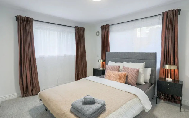 Stunning Views of the Okanagan Lake