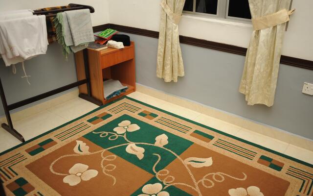 Hotel Anggerik Impian