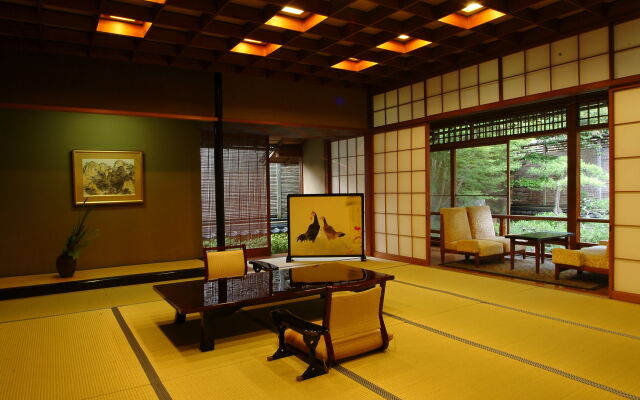 Nishimuraya Honkan Guest House