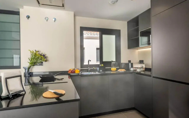 Home Art Apartments Soho