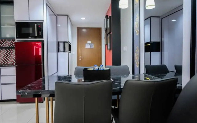 3BR Apartment with Pool View at M-Town Residence