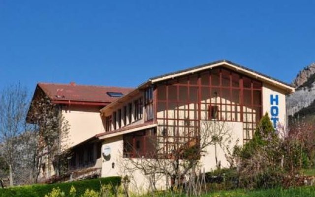 Hotel Torrecerredo