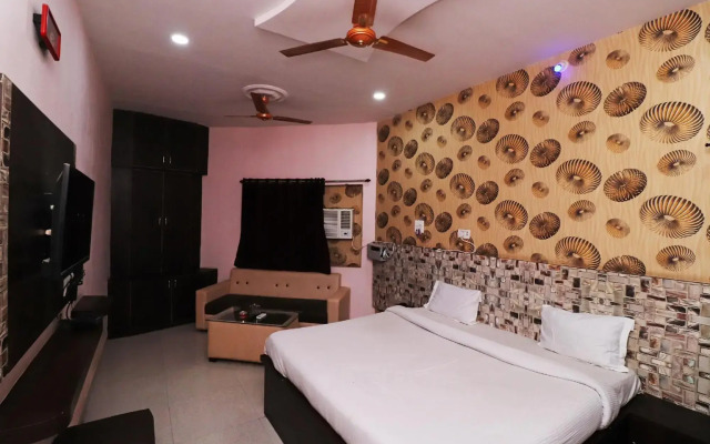 SPOT ON 43444 Hotel Alok Residency