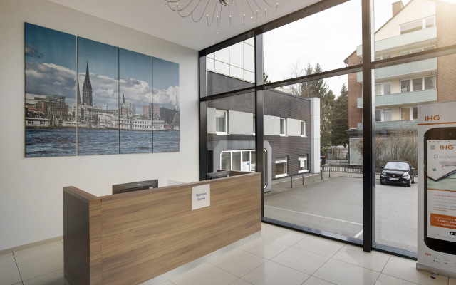Premier Inn Hamburg City Alster