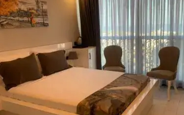 My Leos Hotel
