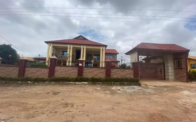 Beautiful 2-bed Apartment in Kumasi