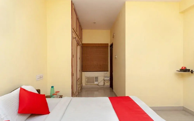 Oyo 7853 Pearl Corporate Residency