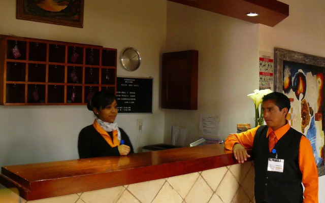 Axkan Arte Hotel San Cristobal