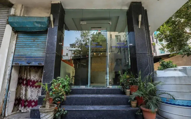 Delhi Empire By OYO Rooms