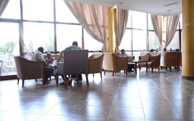 Kenenisa Hotel