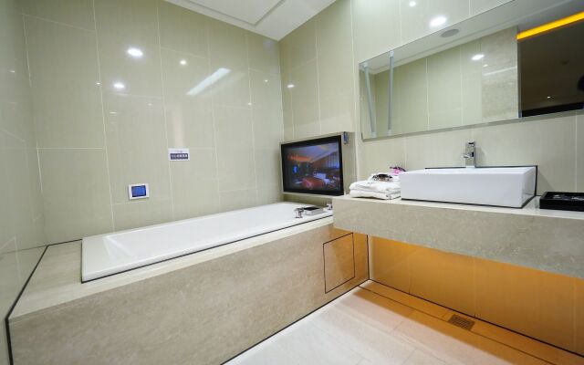 Wei Feng Motel