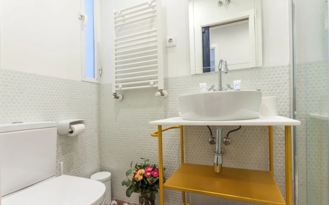 MIT House The Barn69