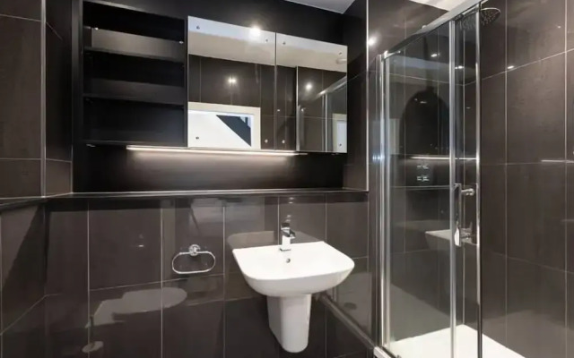 Modern and Spacious Duplex in Manchester City Centre