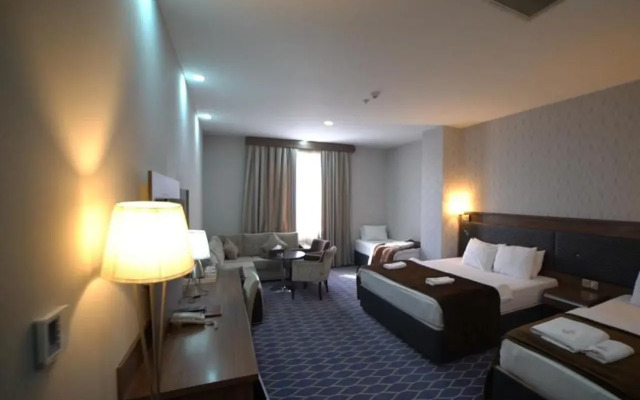 Banoj Hotel