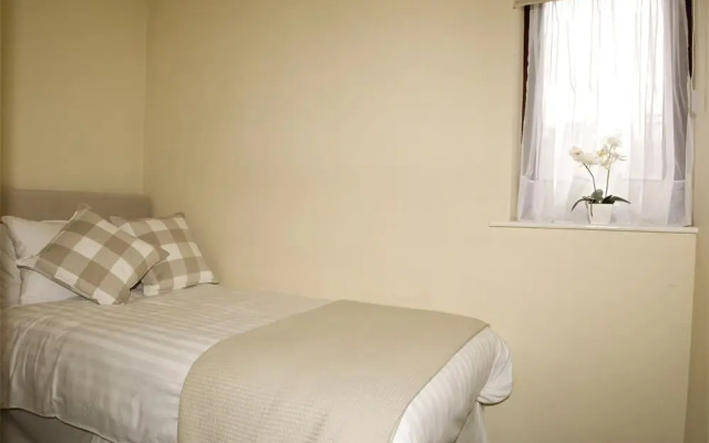 The Whitestonecliffe Inn