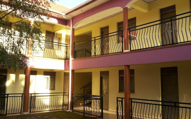Days Inn Lira