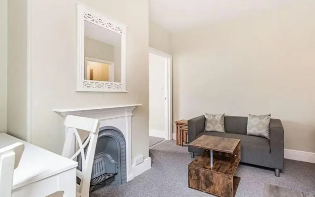 Apartment 3
