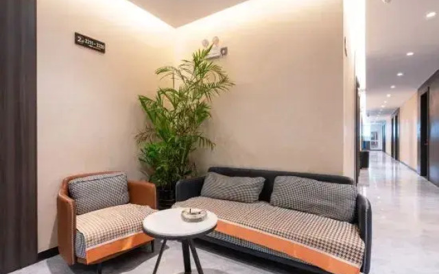 Zheli Fashionable Hotel