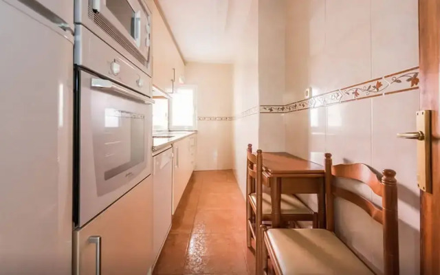 Modern and Comfortable Madrid Flat