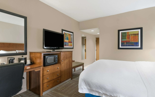 Hampton Inn Ft. Chiswell-Max Meadows