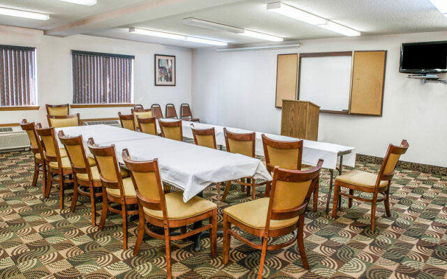 Quality Inn & Suites