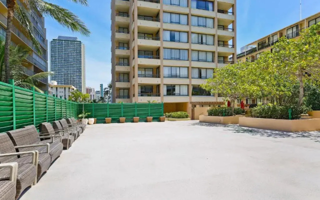 Aloha Towers #6a