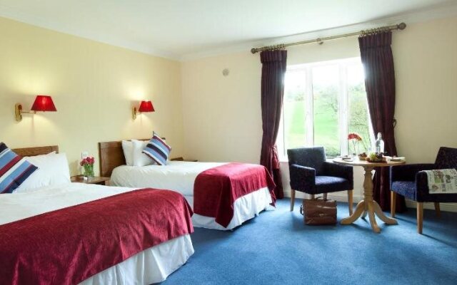 Riverside Park Hotel