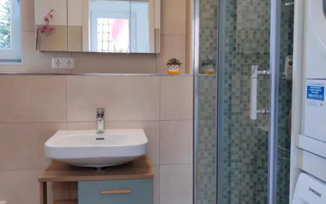 Mini-Apartment ruhig und verkehrsgünstig in Berlin