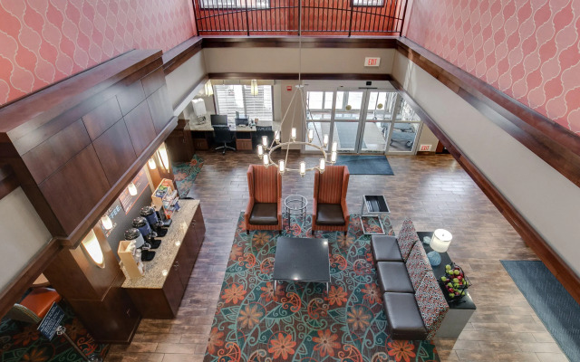 Holiday Inn Express Hotel & Suites St. Cloud by IHG