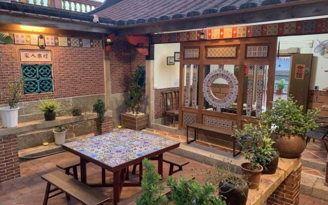 Yipin Hotel