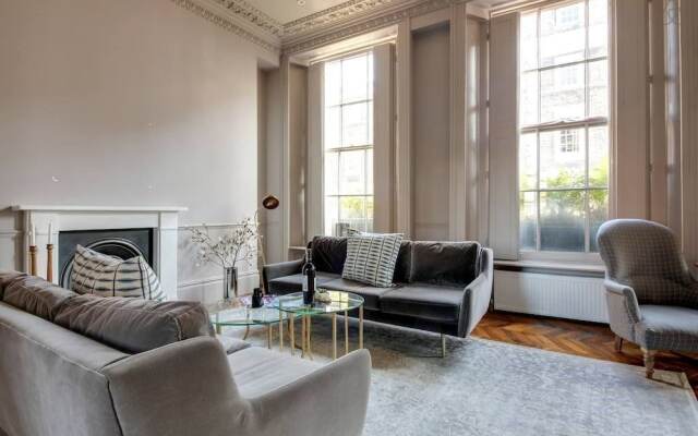 The Cleveland Arms I Matr1