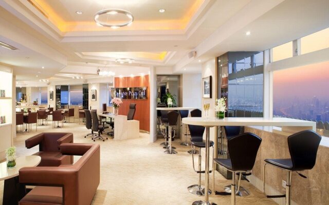 Crowne Plaza Nanjing Hotel & Suites