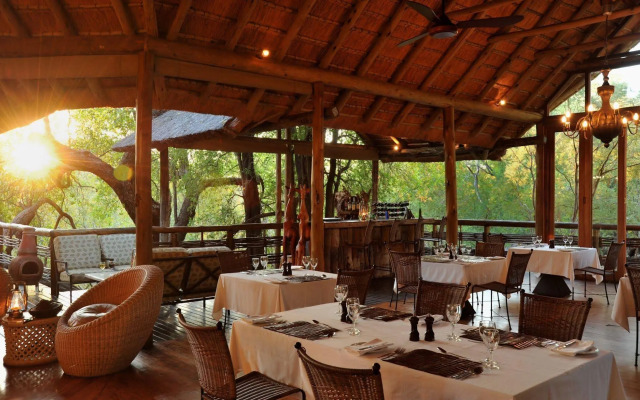 aha Thakadu River Camp