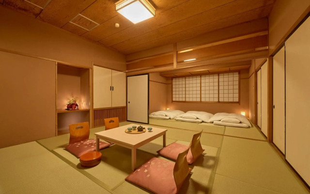 Ooedo Onsen Monogatari Yamanaka Saichoraku