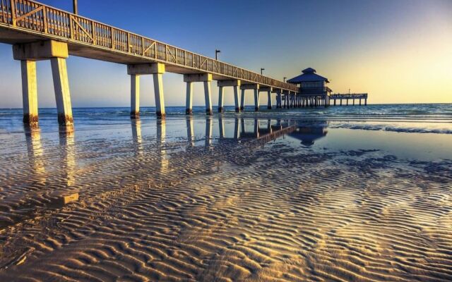 The Residences At Coconut Pointe 8203