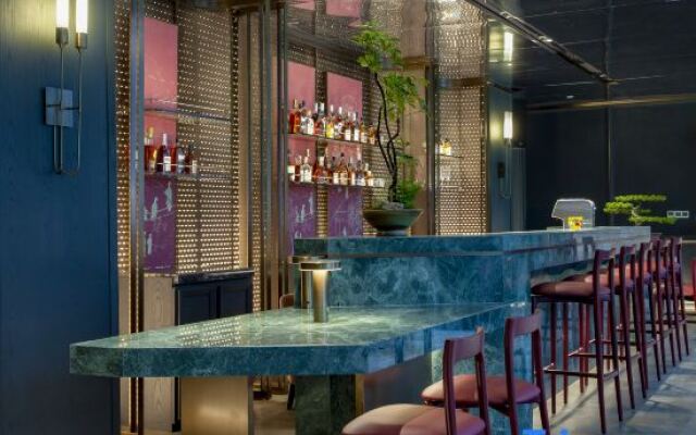 Yangzhou Slender West Lake Hongyuan Garden