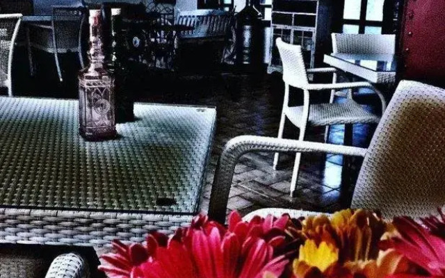 Theodore Butik Hotel