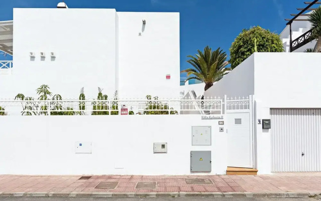 Lovely 3-bed Villa in Puerto del Carmen