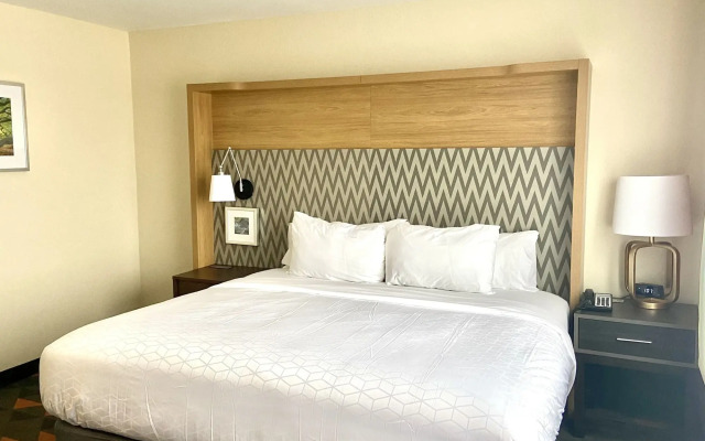 Holiday Inn Spartanburg Northwest by IHG