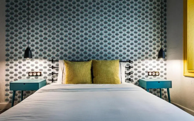 5 Vintage Guest House