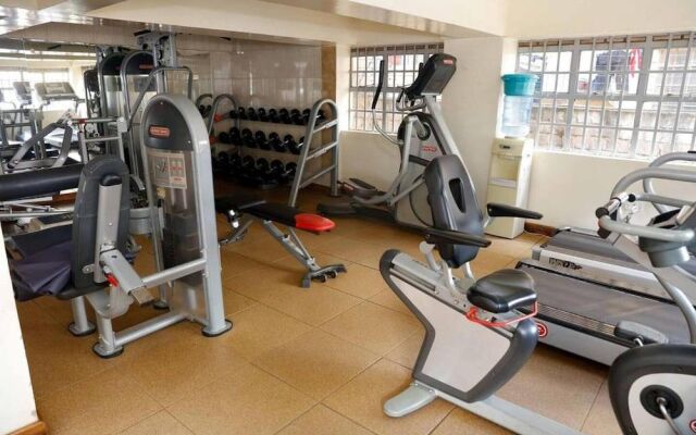 Esterina Apartments & Fitness Place