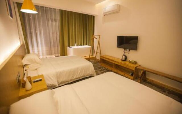One Artisitic Guesthouse No. 3