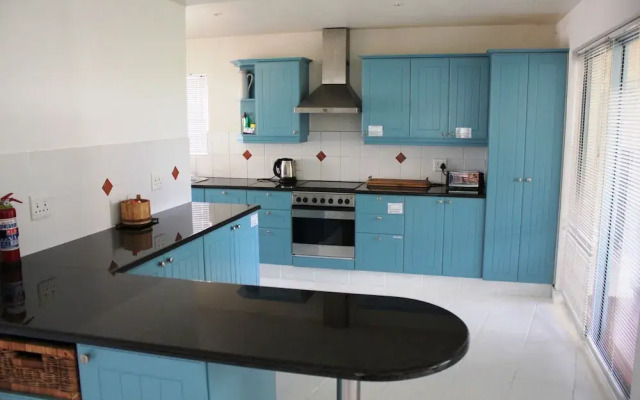10 Villa Paradiso Self catering