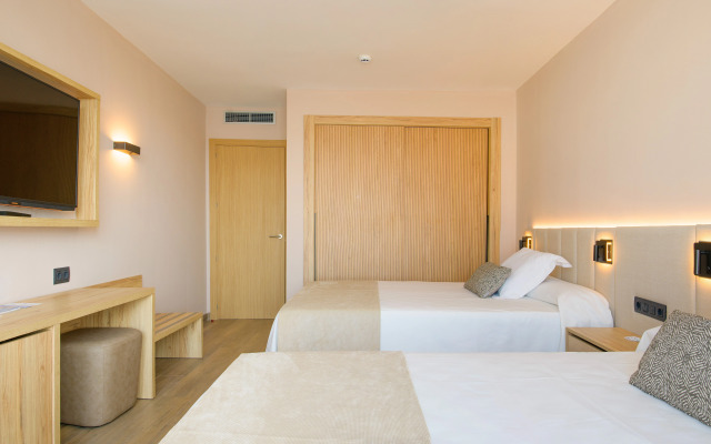 Best Oasis Tropical Hotel