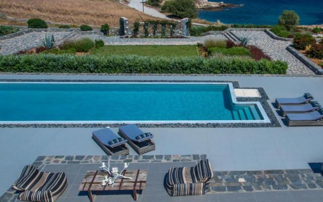 Luxury Paros Villa Sea View Villa Private Pool 4 BDR Tserdakia