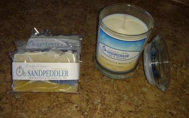 Sandpeddler Inn & Suites