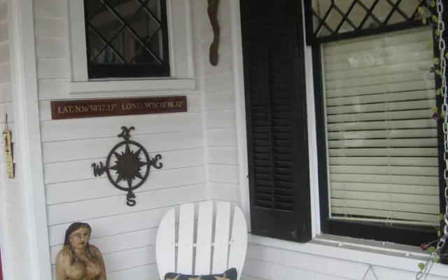The Mermaids' Porch Bed and Breakfast